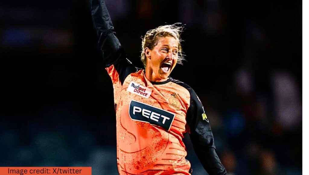 WBBL 2024: पर्थ स्कॉर्चर्स विमेंस ने रोमांचक मुकाबले में मेलबर्न रेनेगेड्स विमेंस को 2 रनों से हराया